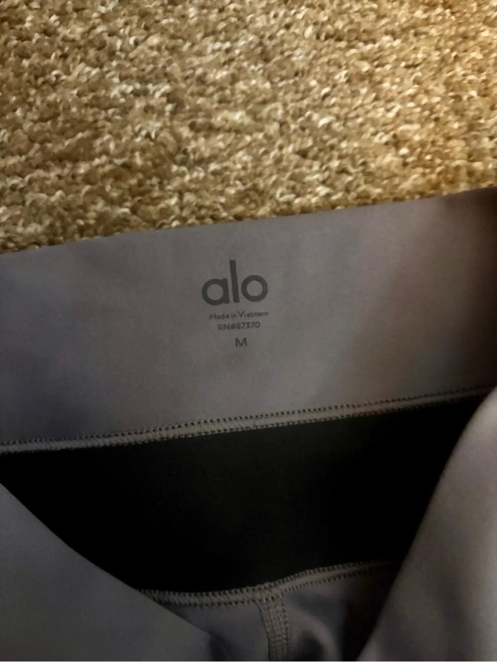 Alo Yoga High Waist Airbrush Leggings Purple Dusk/Black Logo Waistband M